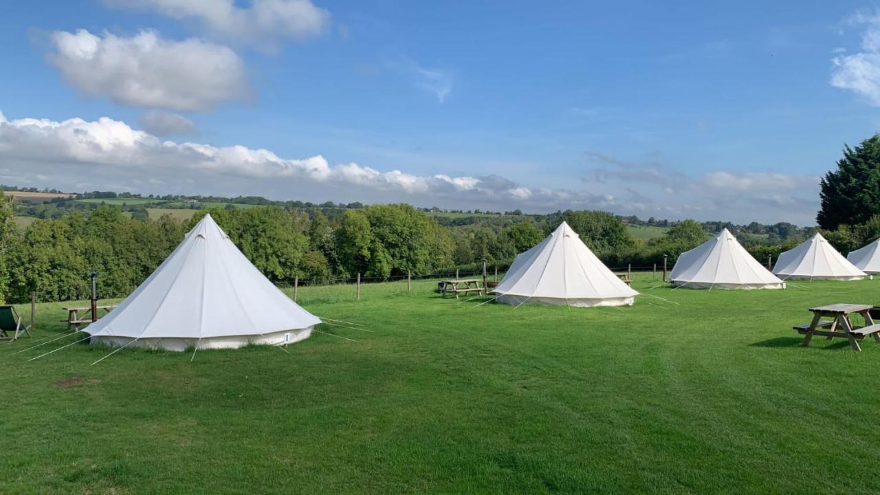 Farm Glamping Bell Tent 2, With Log Burner And Fire Pit Radnage